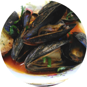 FLOUNDER POMODORO<br />
WITH MUSSELS